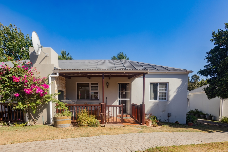 2 Bedroom Property for Sale in Goedemoed Western Cape